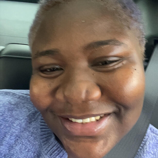 Babysitter in Manchester: Demy