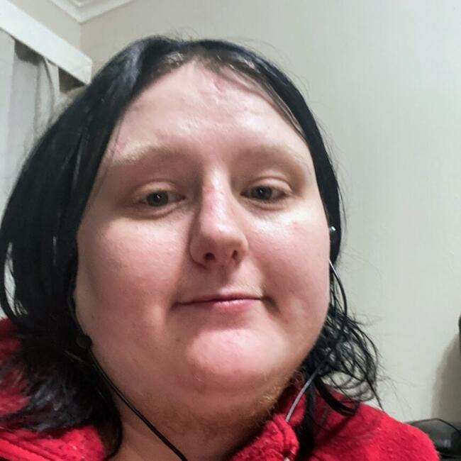 Babysitter in Melbourne: Evelyn
