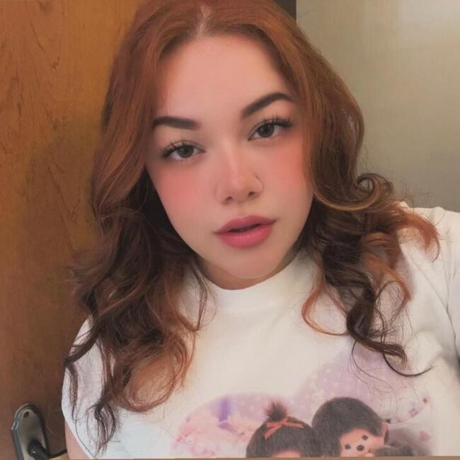 Babysitter in Santo André: Julia