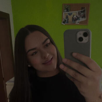 Babysitter in Laakirchen: Viktoria