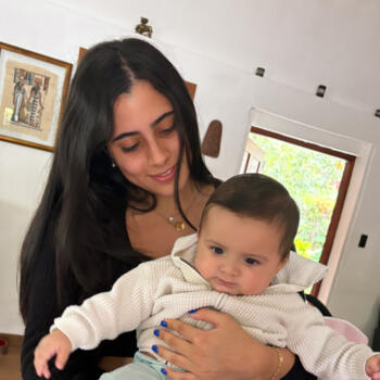 Babysitter in Berlin: Ivette