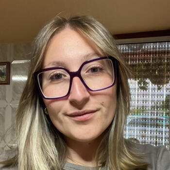 Babysitter in Tortoreos: Vanesa