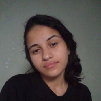 Babysitter in São Vicente: Ana Carolina