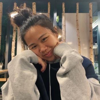 Babysitter in Singapore: Christel