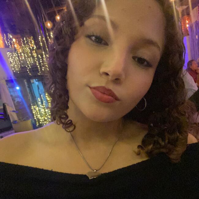 Babysitter in Cancún: Cristina