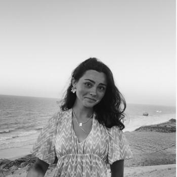 Babysitter in Gines: Maria