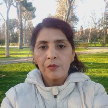 Babysitter Madrid: Noemí