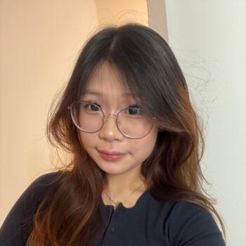 Babysitter in Etterbeek: Giang