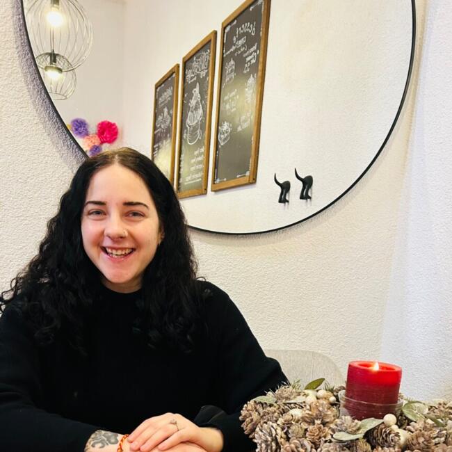 Babysitter in Düsseldorf: Nóra