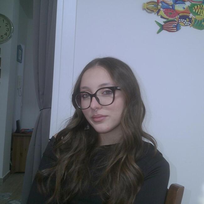 Babysitter in Latina: Elisa