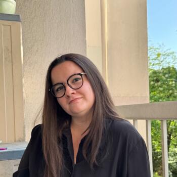 Babysitter Tassin-la-Demi-Lune: Amandine