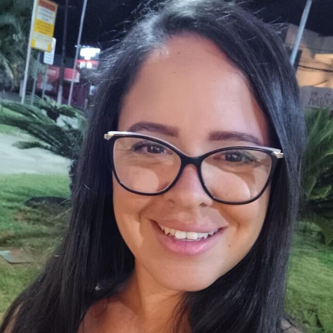 Babysitter in Cabreúva: Natalia