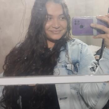 Babysitter in Porto Alegre: Leticia