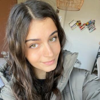 Babysitter in Magny-le-Hongre: Liséa