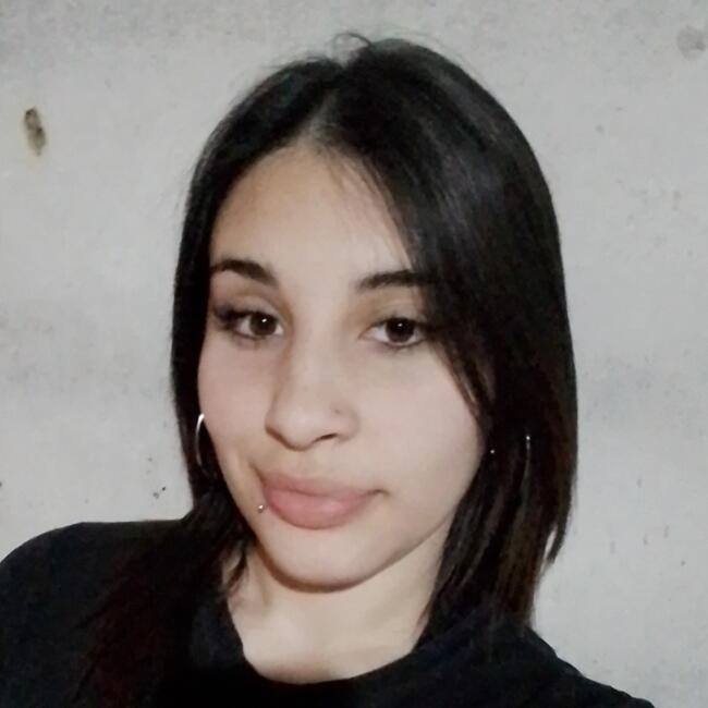 Niñera en Hurlingham: Camila