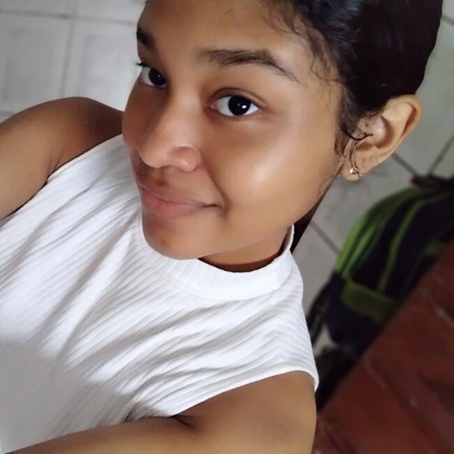 Babysitter in Belém: Raynara