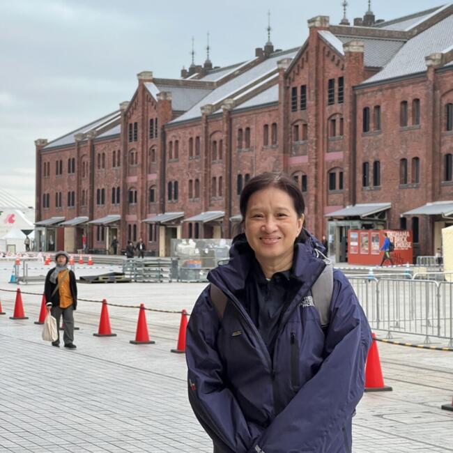 Babysitter in Singapore: Catherine