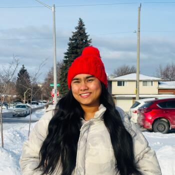 Baby-sitter in Hamilton: Simran