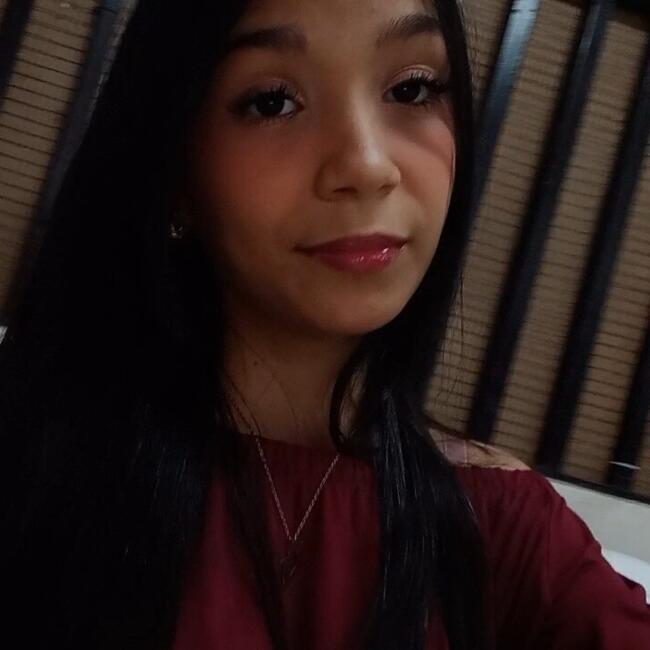 Babysitter in Santiago de Cali: Valeria Vargas
