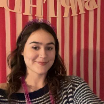 Babysitter McKinney: Chloe