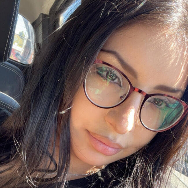 Babysitter in Osorno: Alison