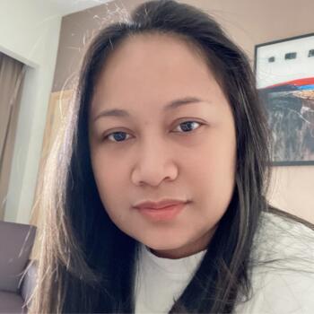Pekerjaan nanny di Jakarta: lowongan pekerjaan babysitter Popi