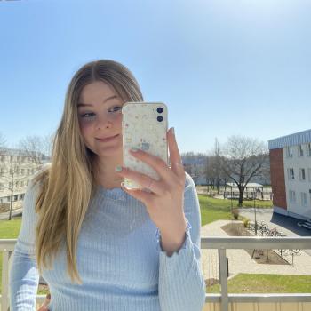 Barnvakt i Skövde: Maja