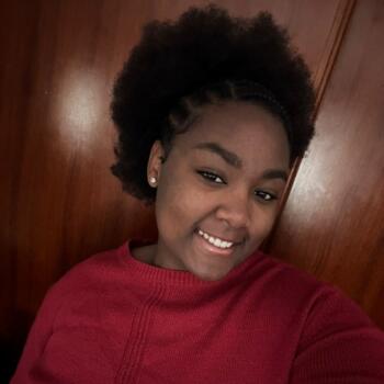 位于卡斯凯什的临时保姆: Marise