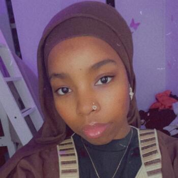 Babysitter in Aulnay-sous-Bois: Aïssatou