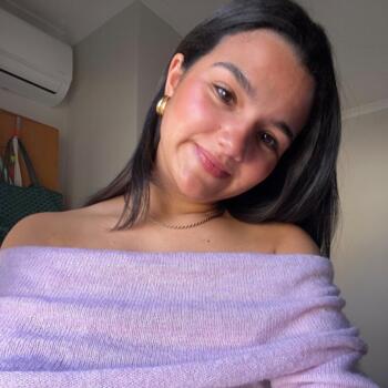 Babysitter in Alcabideche: Julia