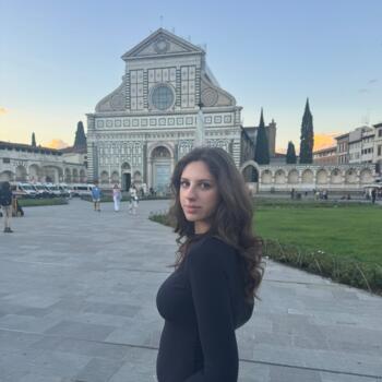 Babysitter a Siena: Angelica