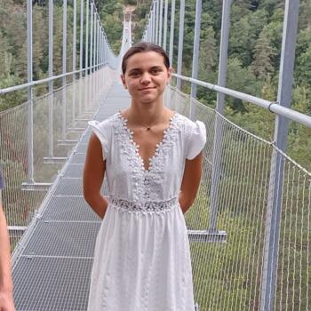 Babysitter in Chambéry: Lucie