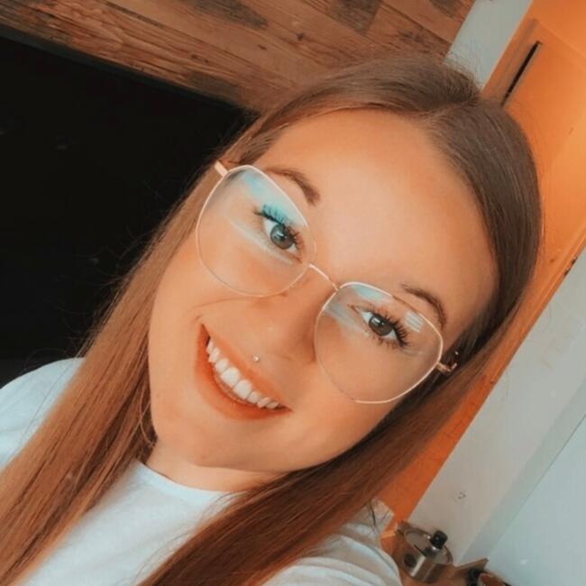 Babysitter in Puch bei Weiz: Lisa