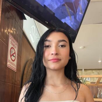 Babysitter in Panama City: Valeria lara