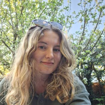 Babysitter in Cardiff: Charlotte