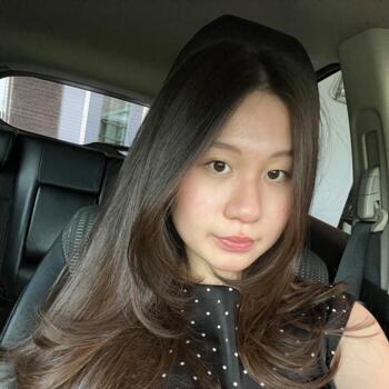 Babysitter in Melbourne: Cherry