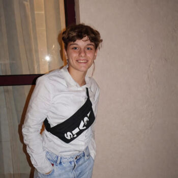 Babysitter Laon: Shellecy