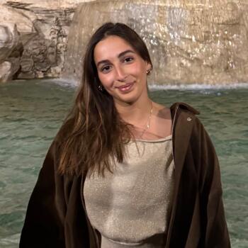 Babysitter in Porto: Isabel