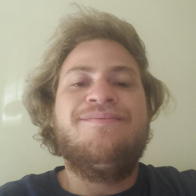 Babysitter in Pensacola: Daniel