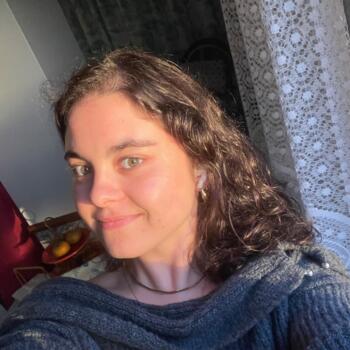 Babysitter in Oeiras: Diana