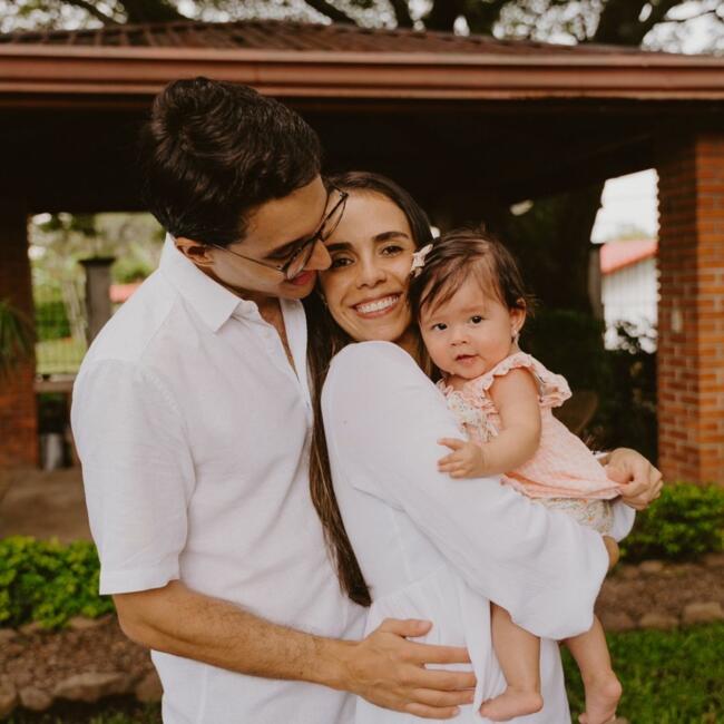 Babysitting job in San José (Provincia de San José): Carolina