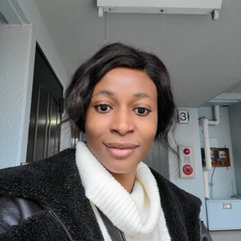 小畠 のベビーシッター: Stephanie