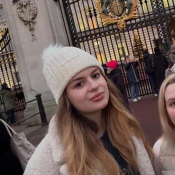 Babysitter Bucharest: Bianca