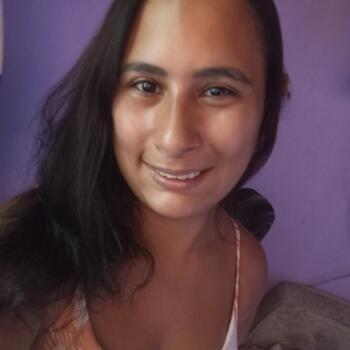 Babysitter in Guarujá: Jéssica