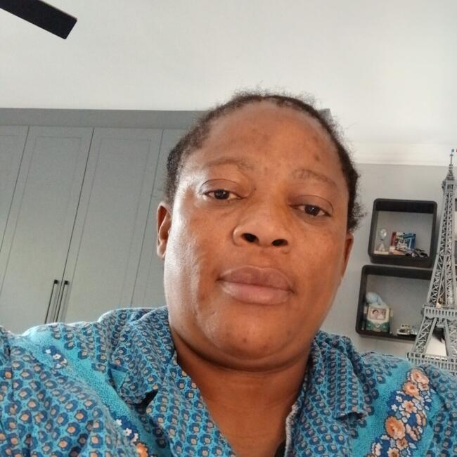 Babysitter in Johannesburg: Theresia