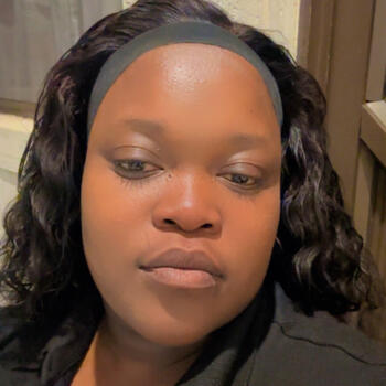 Babysitting job in Port Elizabeth: babysitting job Lona