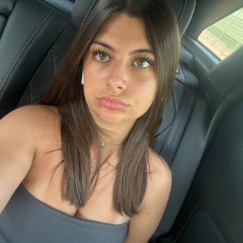 Babysitter in Piacenza: Sarah