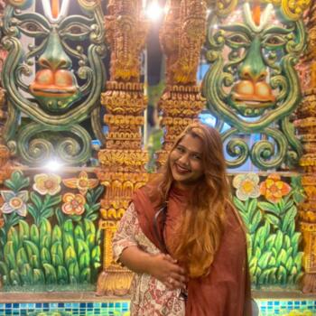 Pengasuh di Singapore Island: Niva