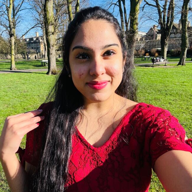 Babysitter in London: Kanaka Rishitha