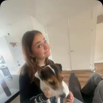Oppas in Baarn: Sara